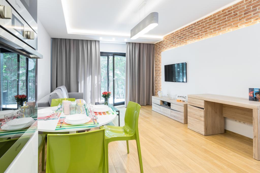 Cityheaven With Parking And Ac Krakau Exterior foto