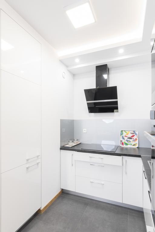 Cityheaven With Parking And Ac Krakau Exterior foto