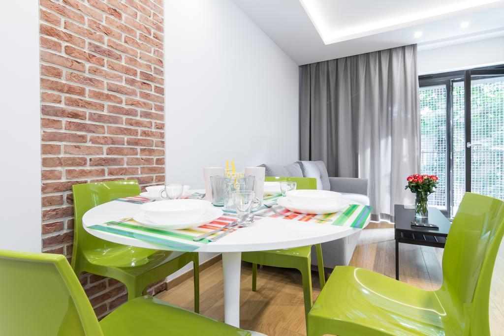 Cityheaven With Parking And Ac Krakau Exterior foto
